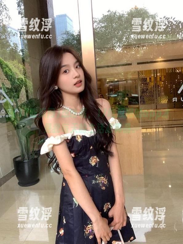 想啥呢，17吃瓜网的app才是我每天的生活必需品。