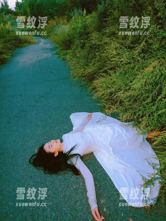 登录www.51.com的瞬间，感受生活的灵动与神秘，哈哈！