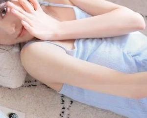 51cg吃瓜网苹果版：一边吃瓜一边安装，真的是咂舌又上瘾！