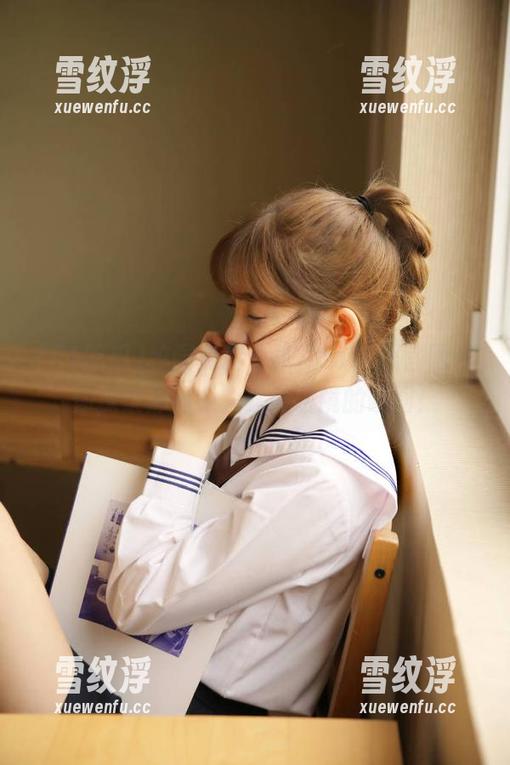 51吃瓜 校园黑料合集,51吃瓜官网带你探索那些令人跌破眼镜的瞬间!