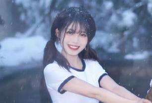 718吃瓜网苹果版：吃完瓜，还能看图文并茂的内幕，双重享受！