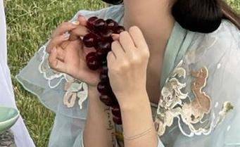 打开91icg，资源明明在旁边，却总是滑到深渊……