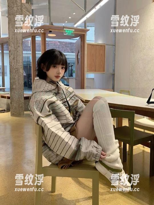 朝阳升起，91吃瓜永不迷路，谁还能不腐？全民都在吃瓜哦！