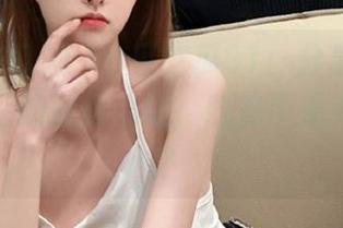 今日吃瓜91：分享看到吃瓜男生后的激动心情，我是不是有点暧昧？