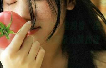 瓜很甜，但观看“黑料不打样”的剧本更夹杂心跳加速