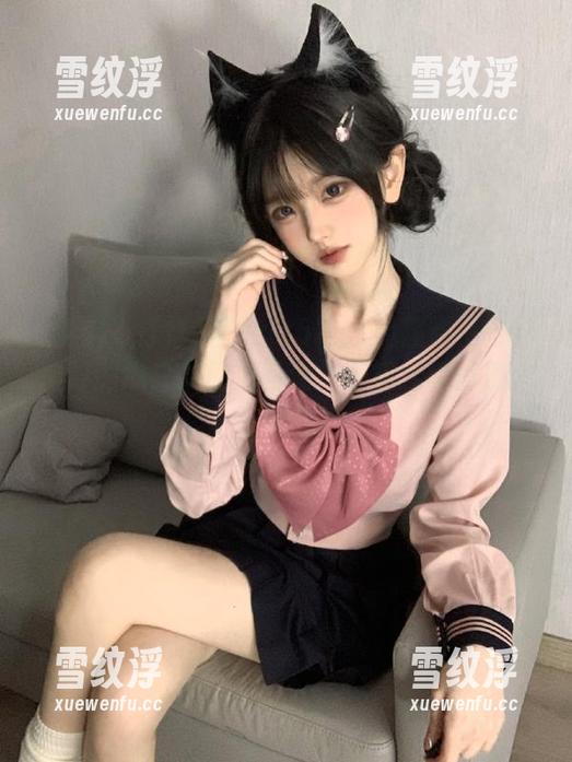 在zztt52.ccm黑料不打烊捡到的瓜，入口太有趣，不知道她们是怎么想的！