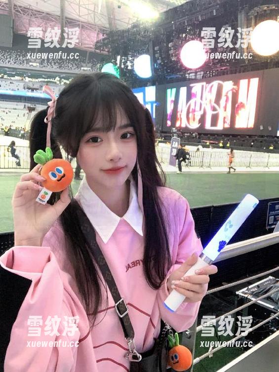 “黑料不打烊,万里长征传苹果版，今晚瓜田里又出新事儿，快来！”，别说我没告诉你哦。