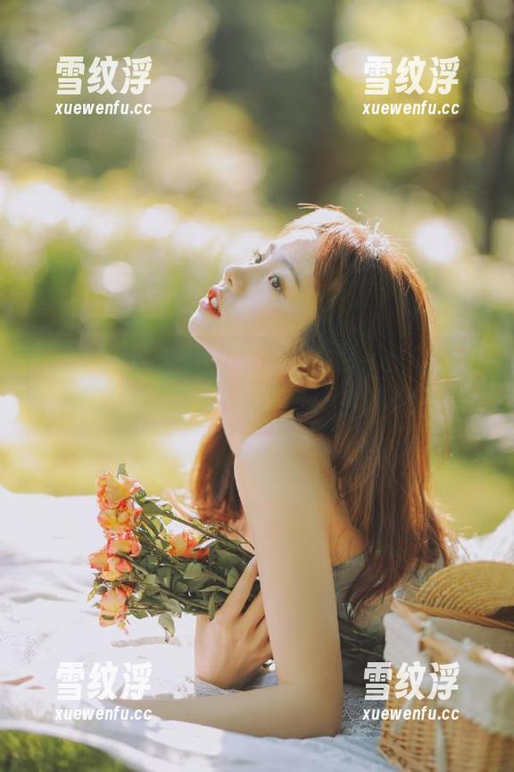黑料吃瓜网在线：这网页不仅让我心痒痒，还让我怀疑人生！