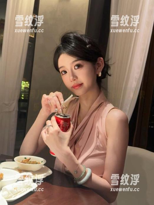 黑料网app下载，链接吃瓜的快乐，马不停蹄地追着内娱！
