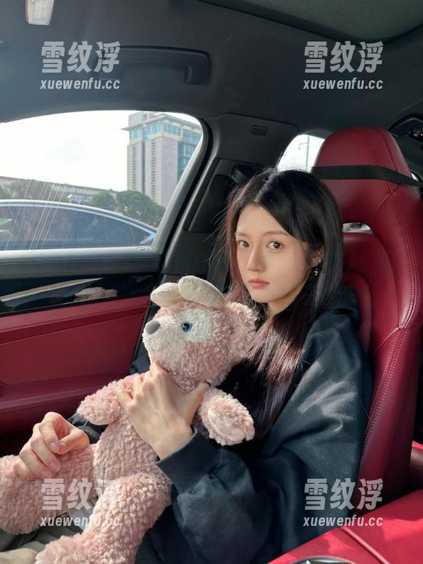 黑料网曝 黑料网曝开启神秘传送门,瓜友们准备好一起来吃瓜了吗?