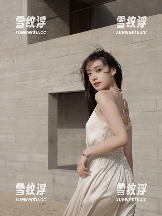 黑脸不打烊 “黑脸不打烊”只需下载,瓜皮新时代,准备开吃吧朋友们!